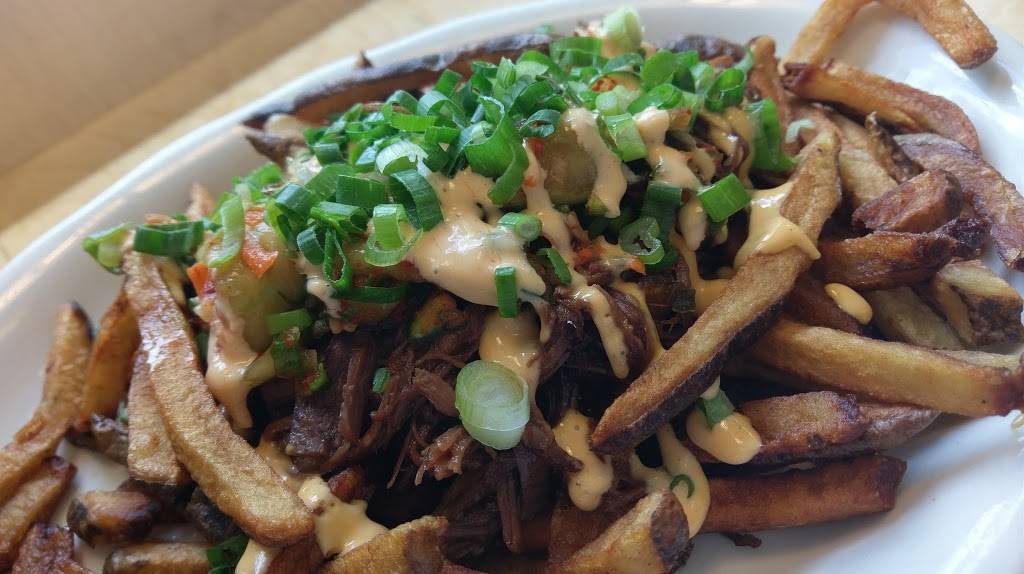 eat / catering and carry-out | restaurant | 1906 Packard St, Ann Arbor, MI 48104, USA | 7342137011 OR +1 734-213-7011