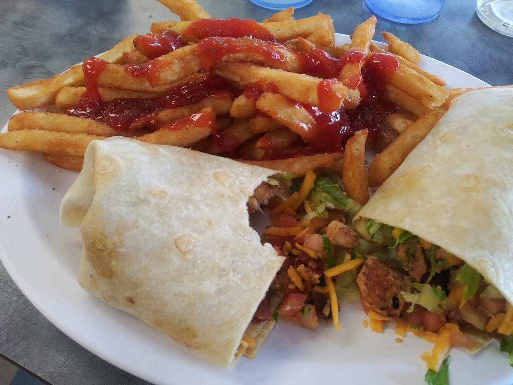 Hambo Coney Island | restaurant | 22900 Woodward Ave, Ferndale, MI 48220, USA | 2484149400 OR +1 248-414-9400