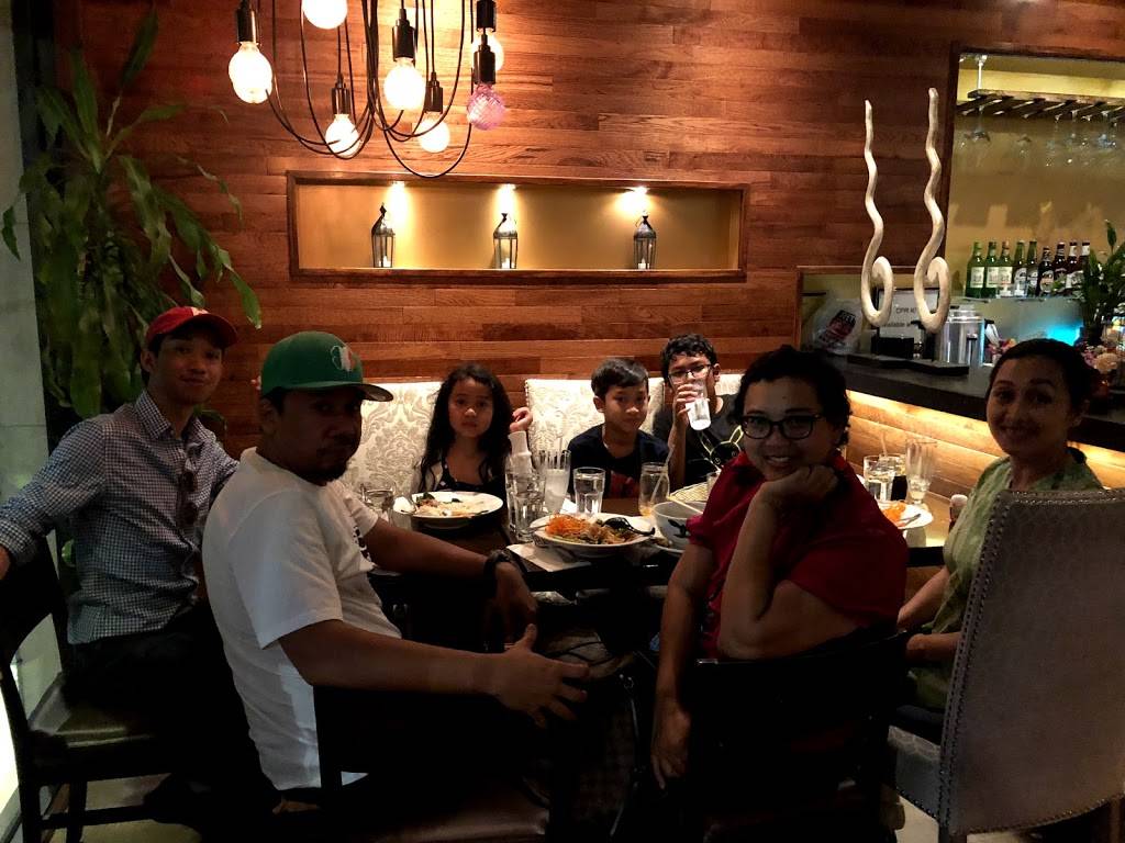 Lan Larb | restaurant | 637 2nd Ave, New York, NY 10016, USA | 2128891769 OR +1 212-889-1769