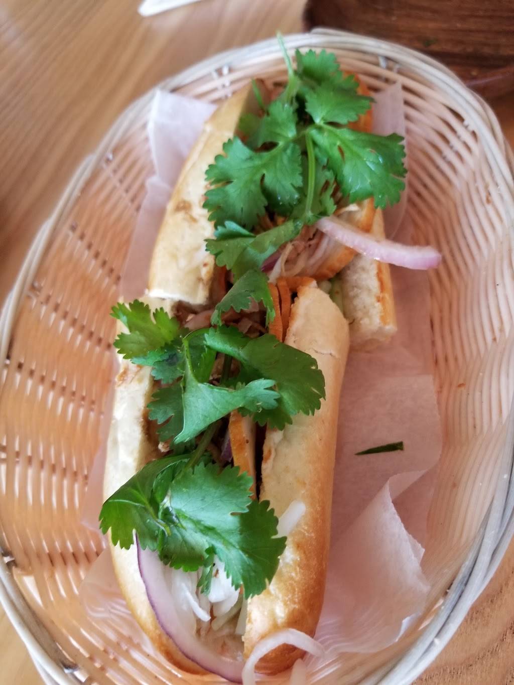 Bistro BT | restaurant | 4267 Henderson Blvd, Tampa, FL 33629, USA | 8135138402 OR +1 813-513-8402