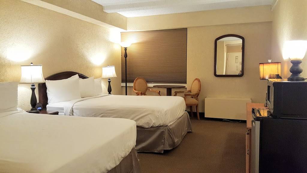 Aviator Hotel Anchorage | night club | 239 W 4th Ave, Anchorage, AK 99501, USA | 9077935555 OR +1 907-793-5555