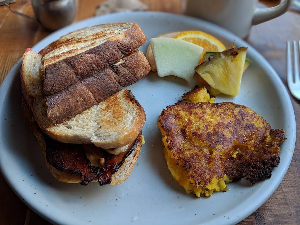 Wishbone | restaurant | 841 Petaluma Blvd N, Petaluma, CA 94952, USA | 7077632663 OR +1 707-763-2663