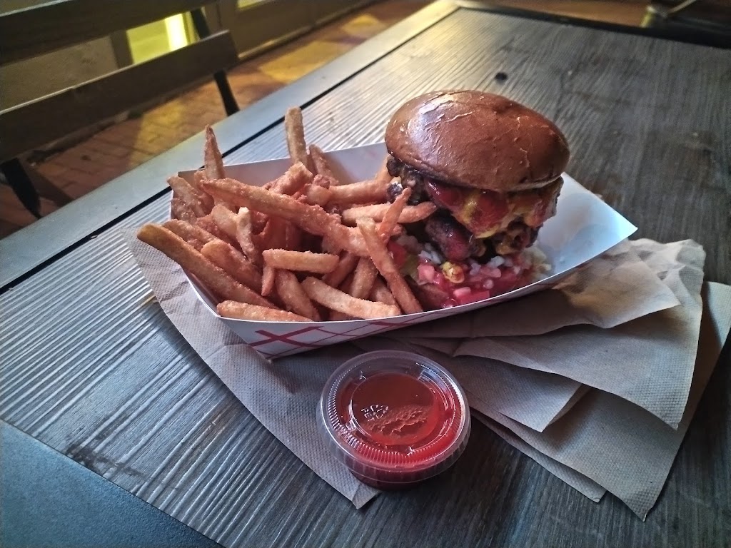 Hankerin’ | meal takeaway | 405 S San Francisco St, Flagstaff, AZ 86001, USA | 9284404711 OR +1 928-440-4711