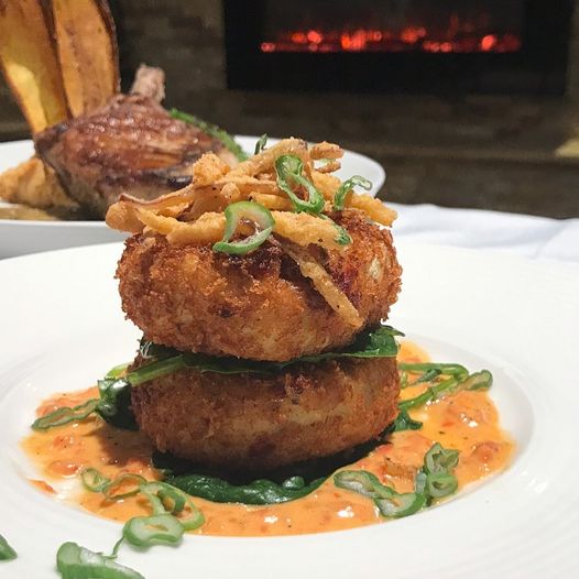 The Metropolitan Restaurant & Bar | restaurant | 3 Pratt Blvd, Glen Cove, NY 11542, USA | 5168064111 OR +1 516-806-4111