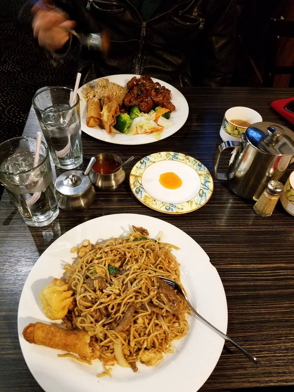 Chinois Orient Bistro Inc | restaurant | 6340 N Eldridge Pkwy # K, Houston, TX 77041, USA | 7138567272 OR +1 713-856-7272