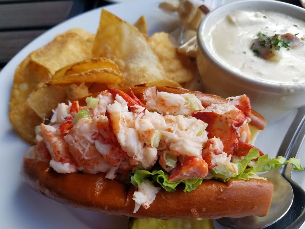 River House | restaurant | 53 Bow St, Portsmouth, NH 03801, USA | 6034312600 OR +1 603-431-2600