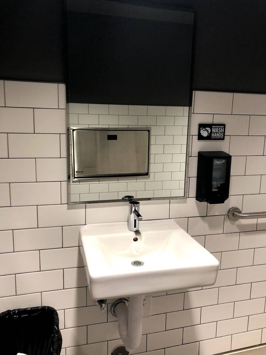 Amazon Go | meal takeaway | 3 Embarcadero Center, San Francisco, CA 94111, USA | 8882804331 OR +1 888-280-4331