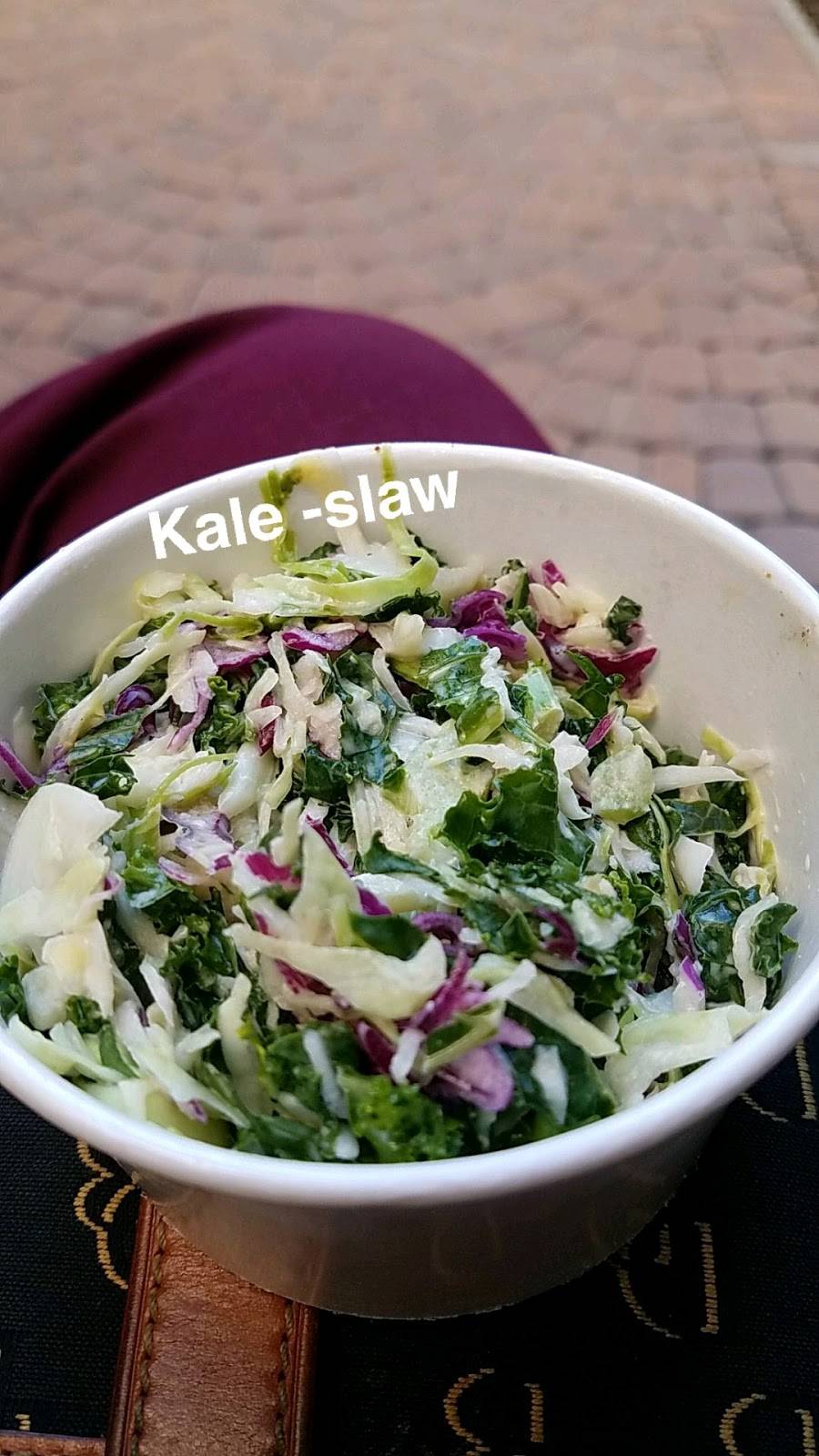 California Fish Grill | restaurant | 6435 Canoga Ave, Woodland Hills, CA 91367, USA | 8189283830 OR +1 818-928-3830