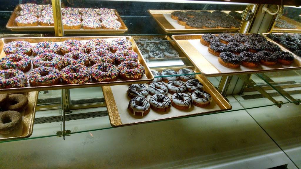 The Westover | restaurant | 5047 Forest Hill Ave, Richmond, VA 23225, USA | 8042338646 OR +1 804-233-8646