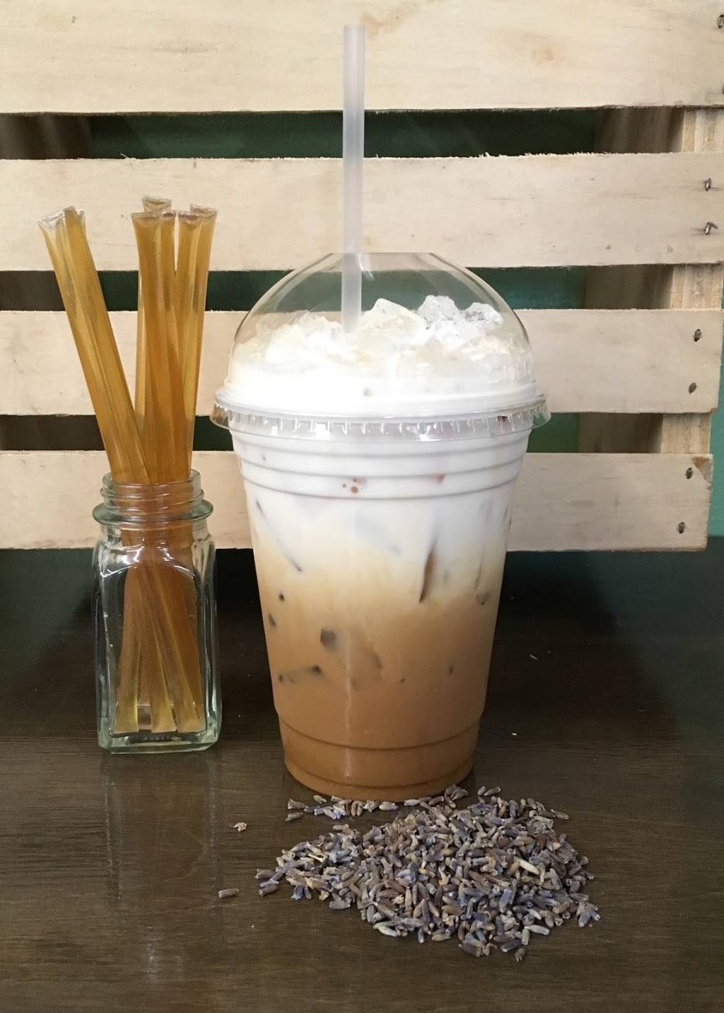 Natural Living & The Luncheonette | cafe | 727 Superior St, Antigo, WI 54409, USA | 7156235369 OR +1 715-623-5369