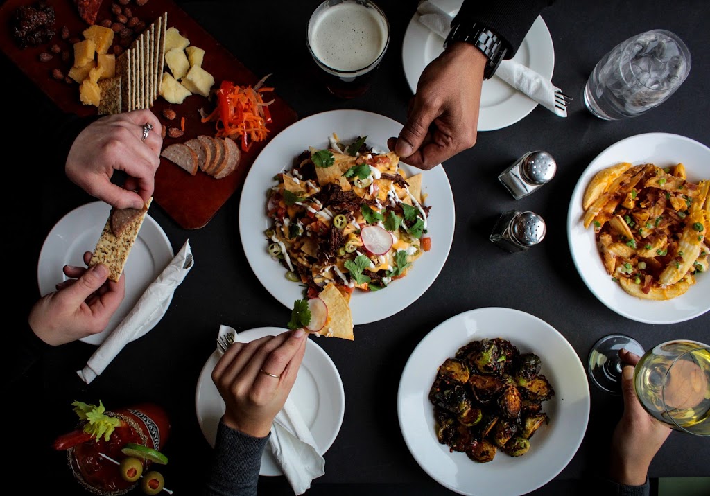 Station 81 Drink & Eatery | restaurant | 214 4th St E #110, St Paul, MN 55101, USA | 6514933204 OR +1 651-493-3204