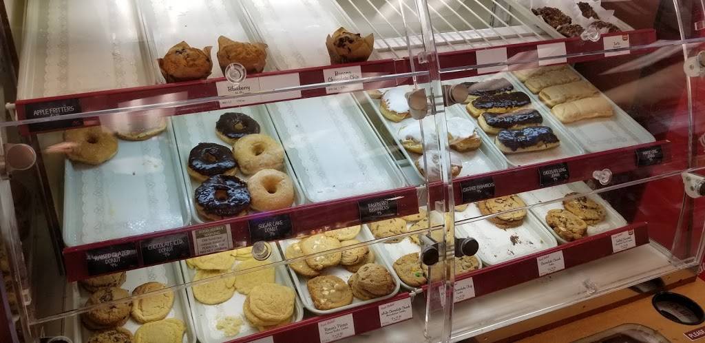 Holiday Stationstores | cafe | 501 N Bridge St, Chippewa Falls, WI 54729, USA | 7158615400 OR +1 715-861-5400