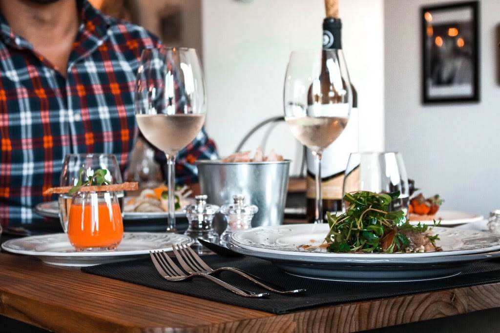 En Faim Chez Nous | restaurant | 6220 Rue Morin, Val-Morin, QC J0T 2R0, Canada | 8193200441 OR +1 819-320-0441