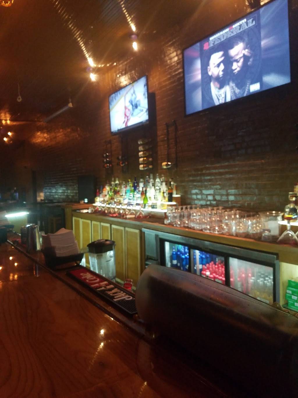 Freelons Restaurant Bar & Groove | night club | 440 N Mill St, Jackson, MS 39202, USA | 7693005303 OR +1 769-300-5303