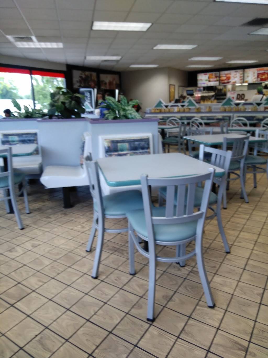 Burger King | restaurant | 514 Division St, Parkersburg, WV 26101, USA | 3044281818 OR +1 304-428-1818