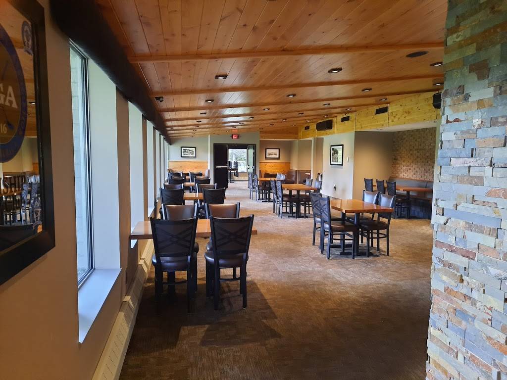 Bradleys Pub & Grille | restaurant | 10586 US-31, Interlochen, MI 49643, USA | 2312756401 OR +1 231-275-6401