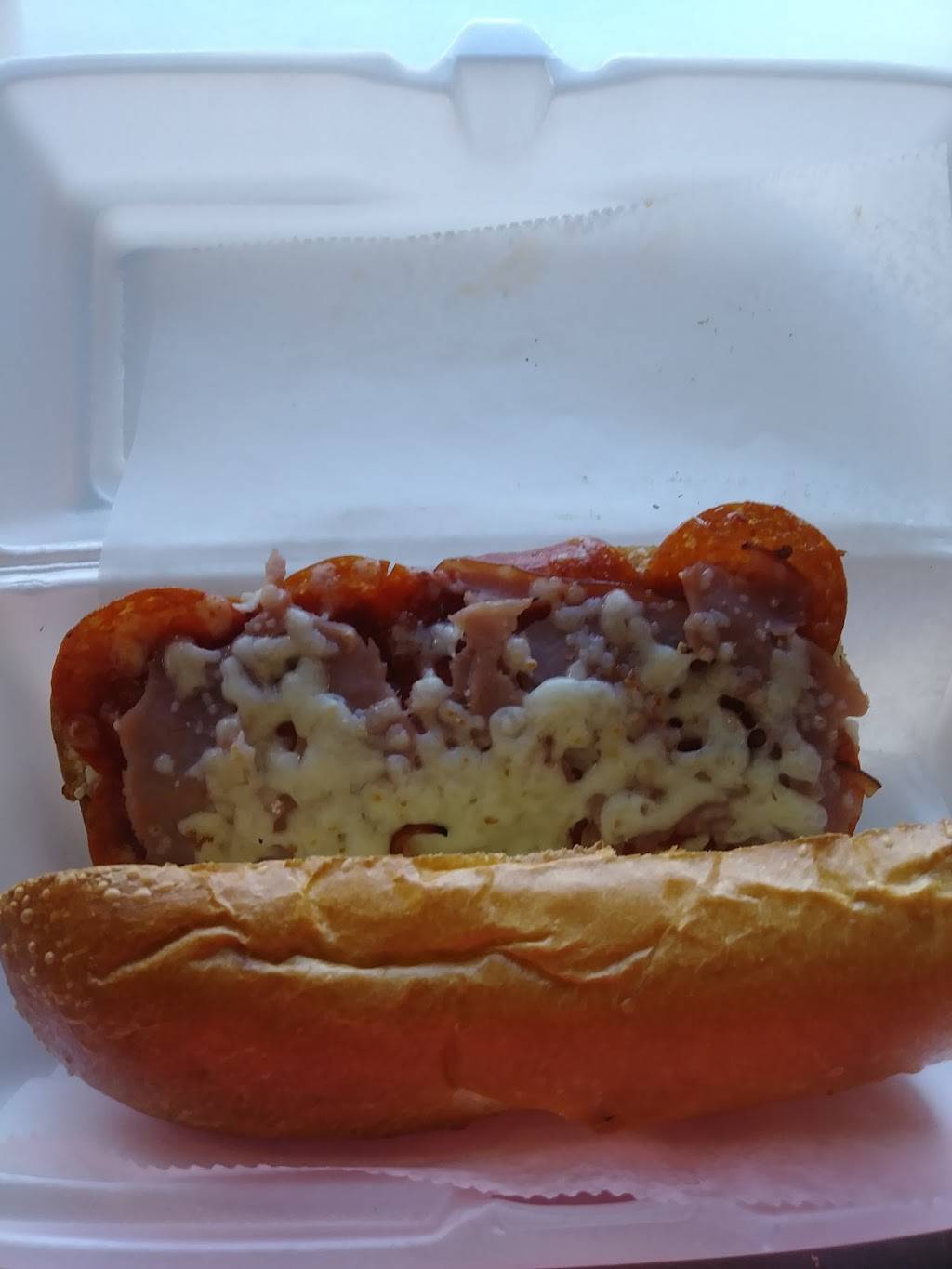 Louies Pizza | meal delivery | 333 N Tejon St, Colorado Springs, CO 80903, USA | 7196355565 OR +1 719-635-5565