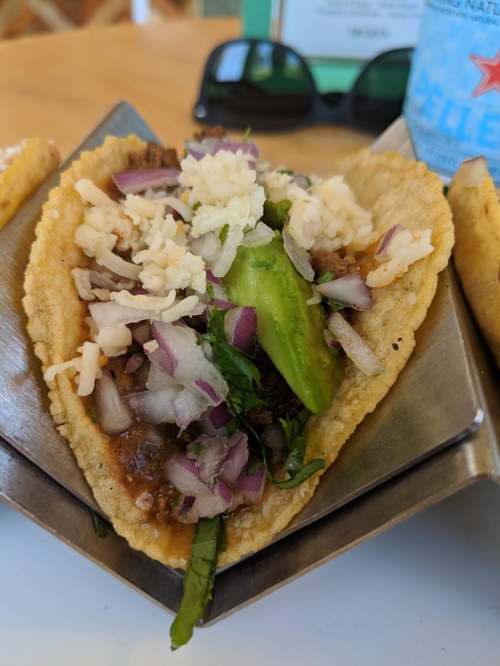 Tocaya Organica | restaurant | 1715 Pacific Ave, Venice, CA 90291, USA | 4247448692 OR +1 424-744-8692