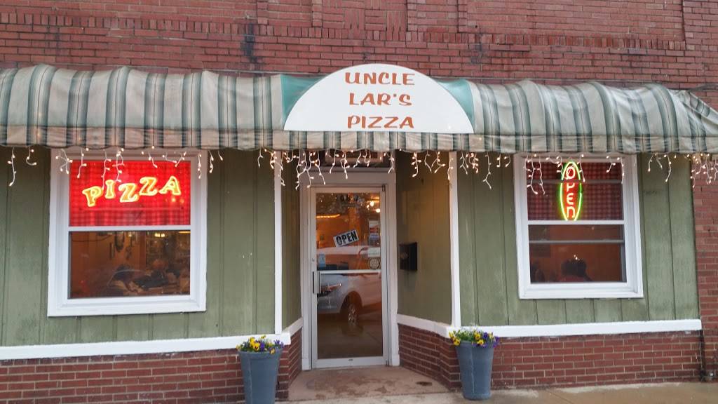 Uncle Lars Pizza | restaurant | 108 W Main St, Plano, IL 60545, USA | 6305523535 OR +1 630-552-3535