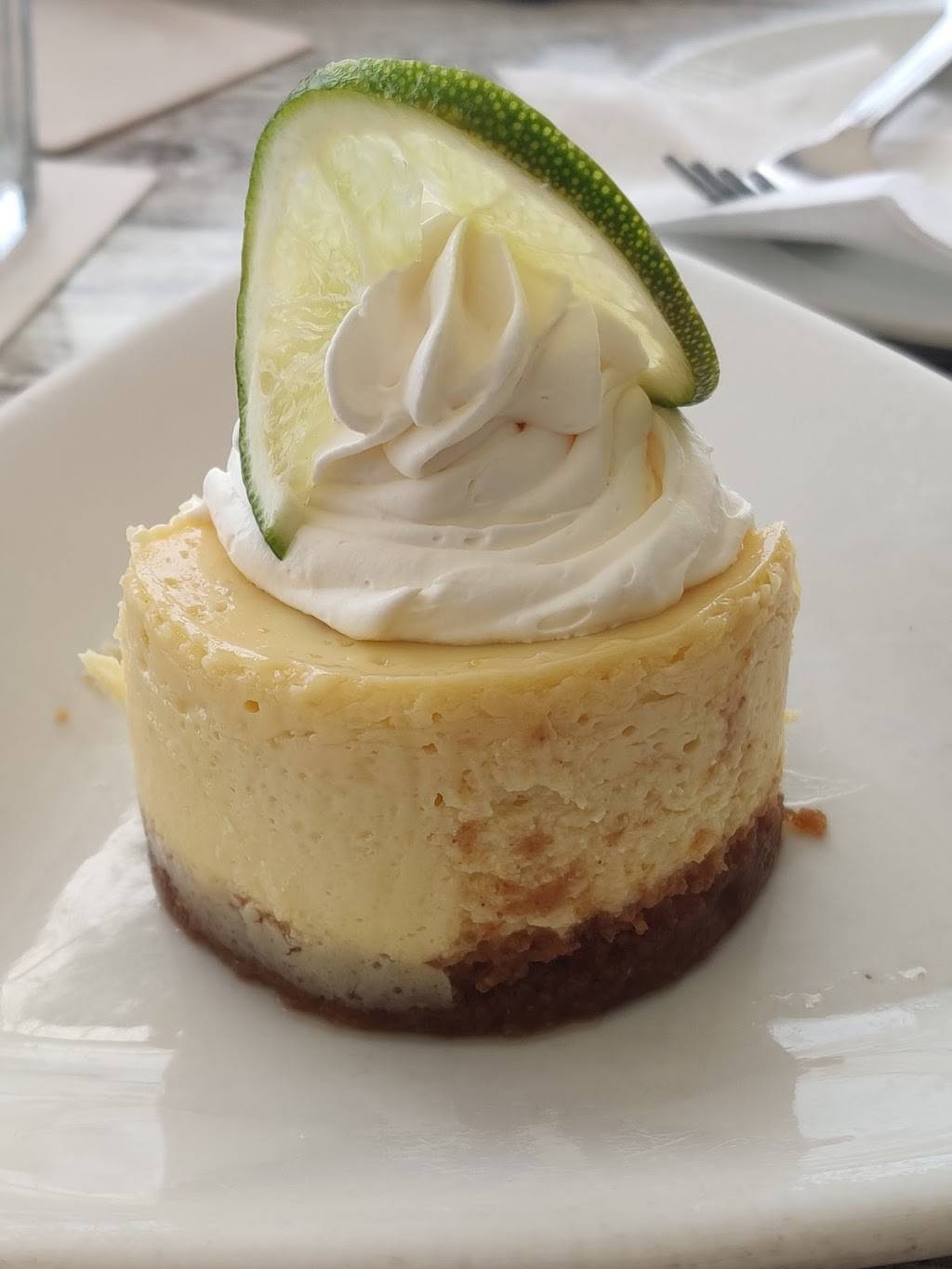 JBs on the Beach | restaurant | 300 NE 21st Ave, Deerfield Beach, FL 33441, USA | 9545715220 OR +1 954-571-5220