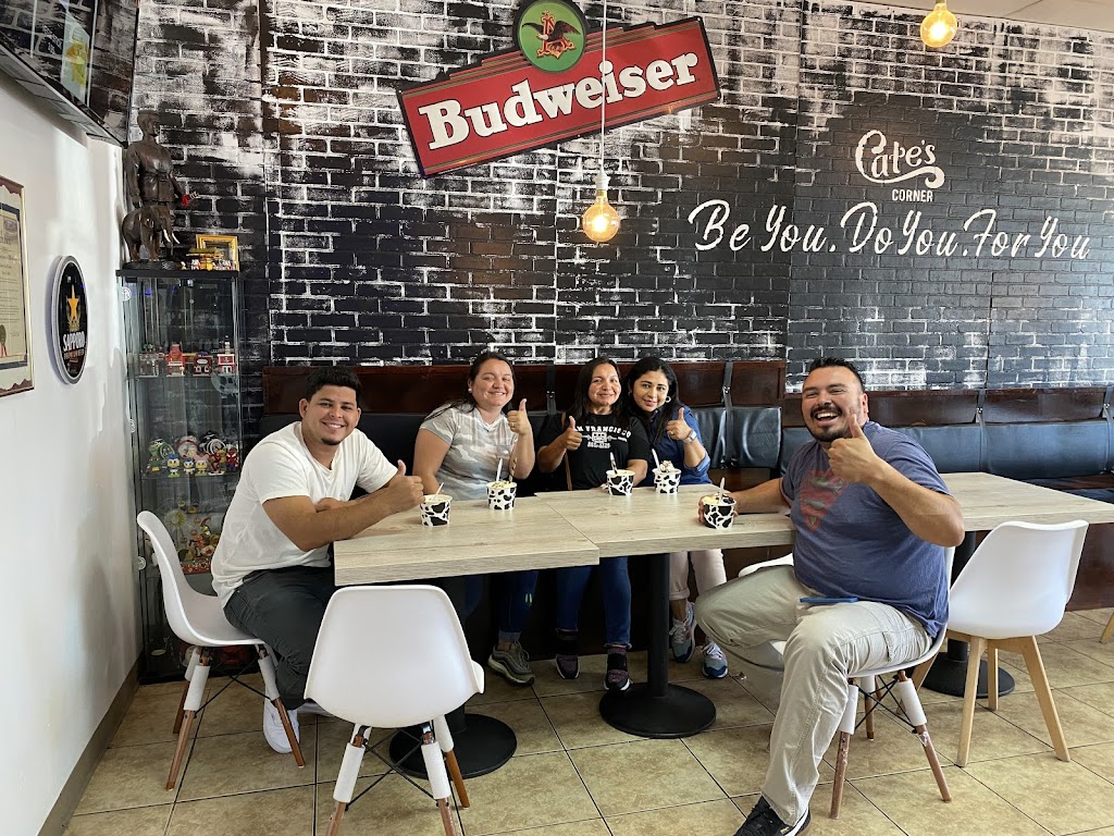 Cates Corner | restaurant | 8400 Alondra Blvd, Paramount, CA 90723, USA | 4242965562 OR +1 424-296-5562