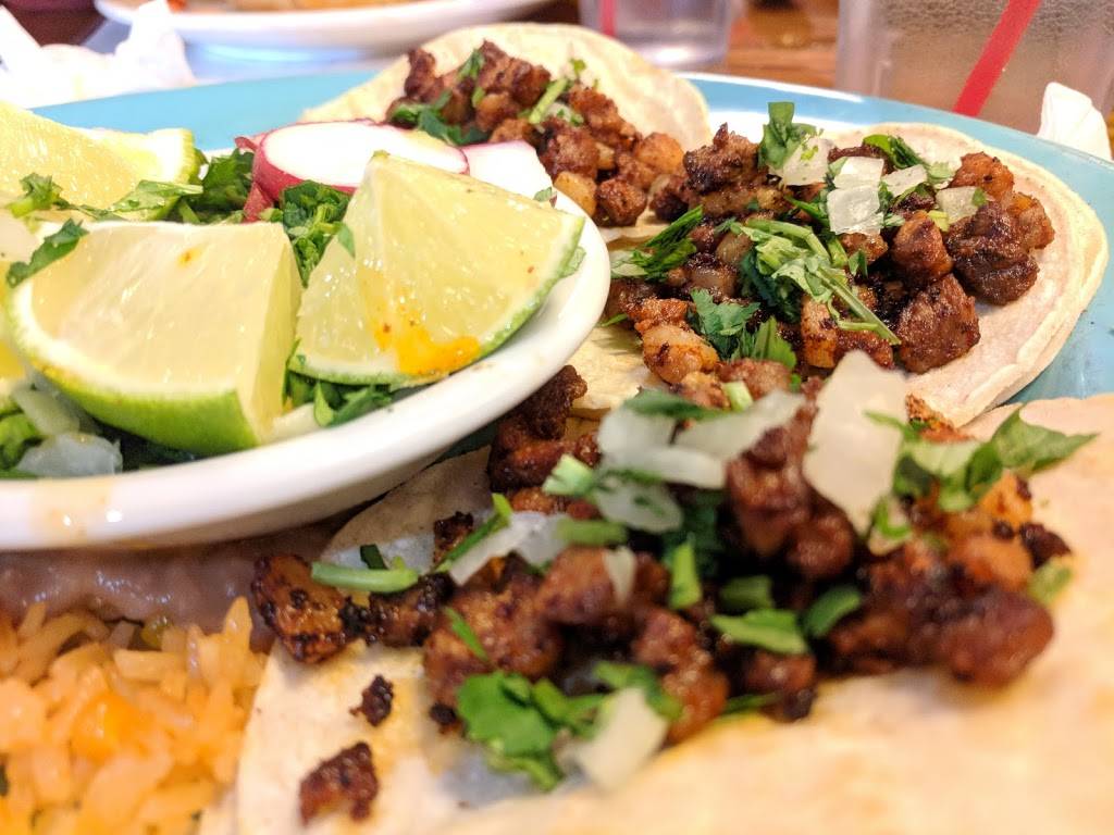 Azteca | restaurant | 605 Briggs St, Erie, CO 80516, USA | 3036580622 OR +1 303-658-0622