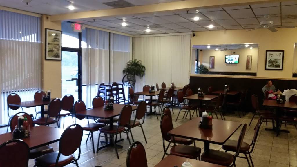 Pho Huong Que | restaurant | 7211 E Independence Blvd, Charlotte, NC 28227, USA | 7045360401 OR +1 704-536-0401