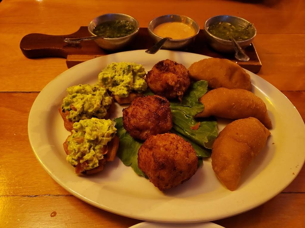 Las Tablas | restaurant | 4920 W Irving Park Rd, Chicago, IL 60641, USA | 7732020999 OR +1 773-202-0999