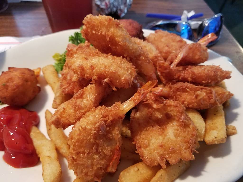 Cedar River Seafood | restaurant | 4010, 8609 US-441, Leesburg, FL 34788, USA | 3527283377 OR +1 352-728-3377