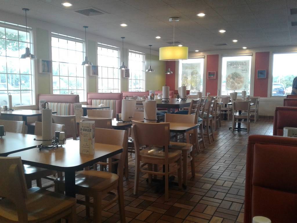 Captain Ds | restaurant | 1333 S Woodland Blvd, DeLand, FL 32720, USA | 3867384539 OR +1 386-738-4539