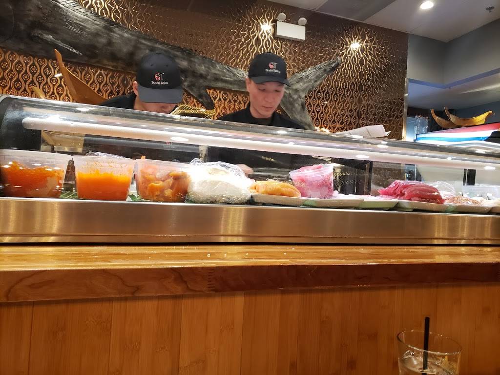 Sushi Taku-Logan Square | restaurant | 2283 N Milwaukee Ave, Chicago, IL 60647, USA | 7737998130 OR +1 773-799-8130