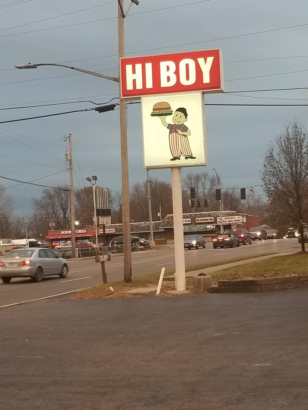 Hi-Boy Drive-in | restaurant | 3424 Blue Ridge Cutoff, Independence, MO 64052, USA | 8168612677 OR +1 816-861-2677
