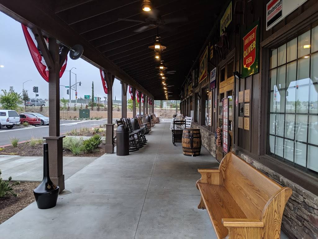Cracker Barrel Old Country Store | restaurant | 1080 W Renaissance Pkwy, Rialto, CA 92376, USA | 9093503902 OR +1 909-350-3902