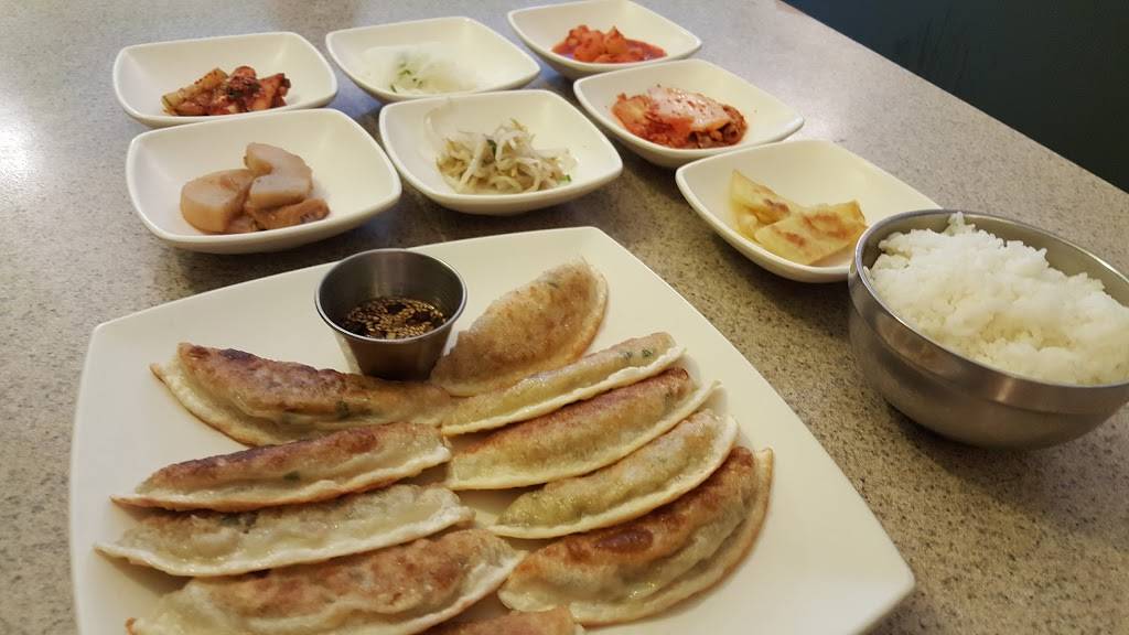Mirror of Korea | restaurant | 761 Snelling Ave, St Paul, MN 55104, USA | 6516479004 OR +1 651-647-9004