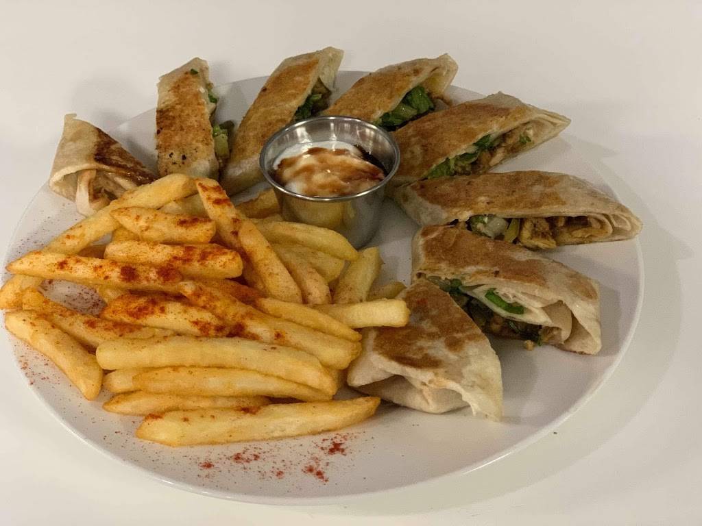 Chicago Fish And Chiken | restaurant | 7015 Kentucky Ave, Camby, IN 46113, United States | 3174551198 OR +1 317-455-1198