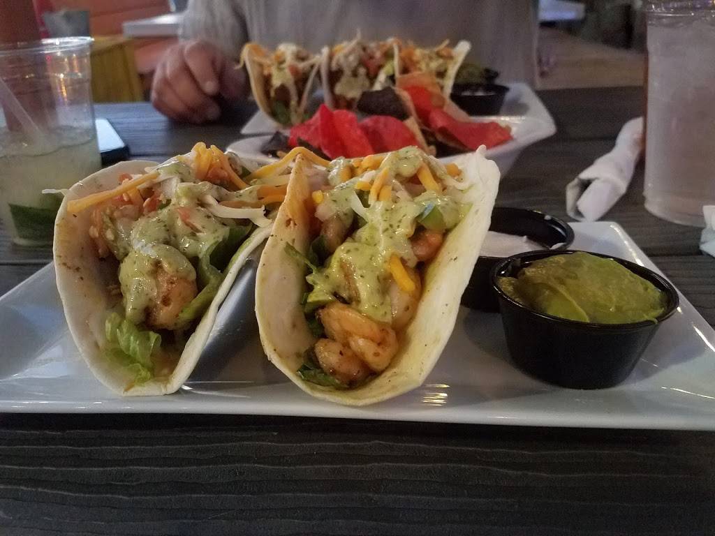 Halfway Down | restaurant | 153 Woodcleft Ave, Freeport, NY 11520, USA | 5166080700 OR +1 516-608-0700