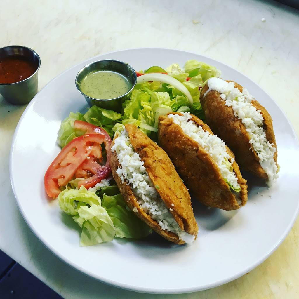 La Santaneca pupuseria | restaurant | 2508 Oakdale Rd, Modesto, CA 95355, USA | 2095512224 OR +1 209-551-2224