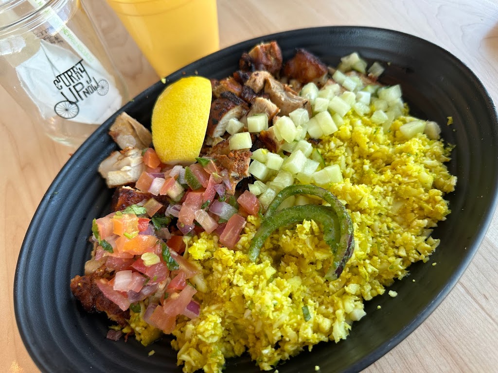 Curry Up Now | restaurant | 7470 Elk Grove Blvd #120, Elk Grove, CA 95757, USA | 2793337406 OR +1 279-333-7406
