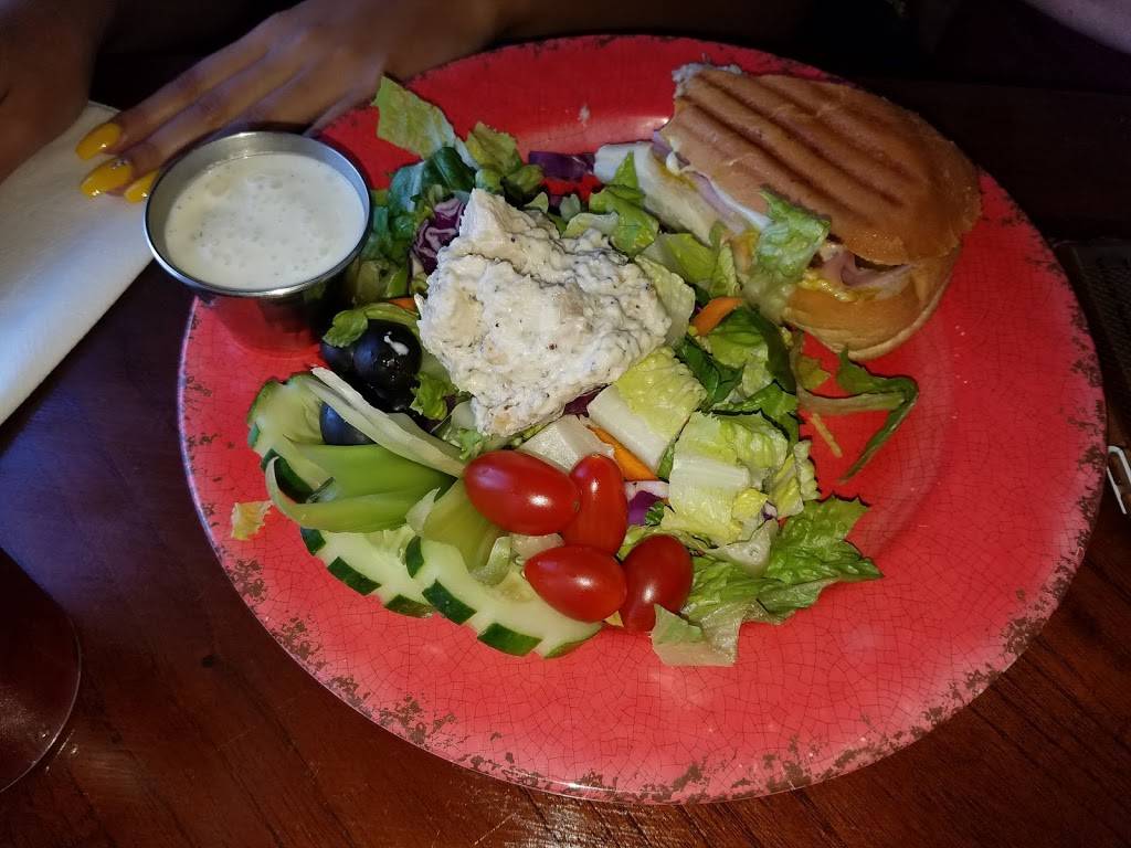 The Corner Cafe - Home of Gourmet2Go | cafe | 101 W 1st St A, Sanford, FL 32771, USA | 4073223779 OR +1 407-322-3779