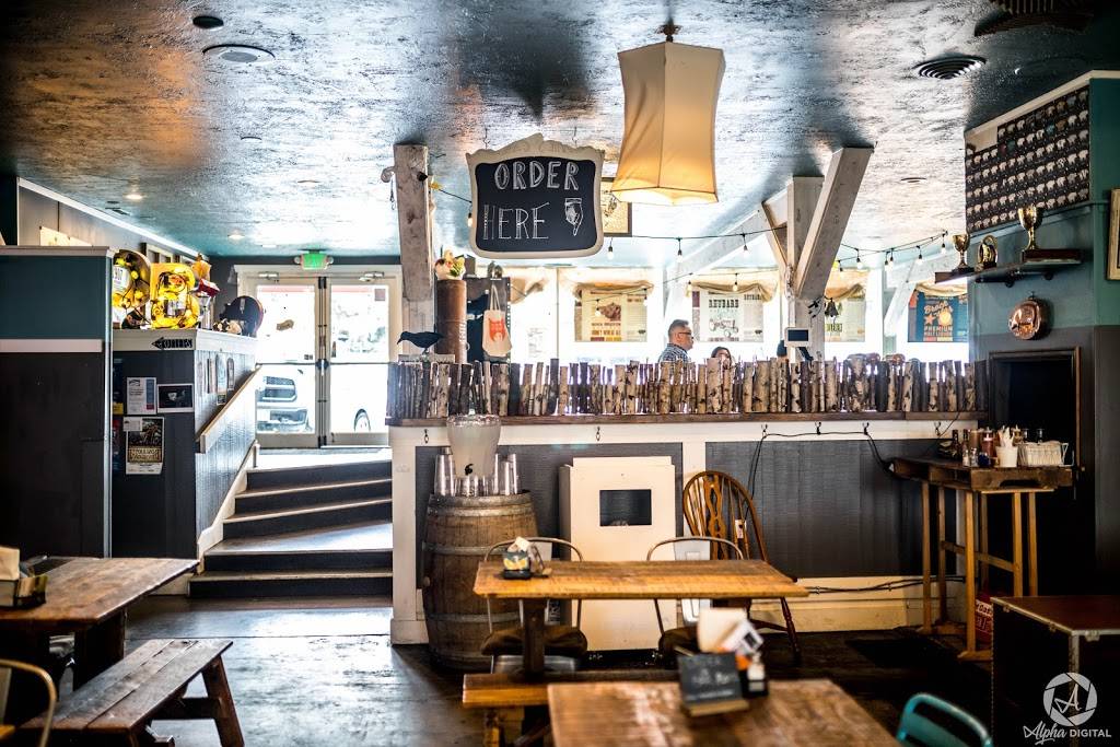 Slippery Pig Brewery | restaurant | 18801 Front St NE, Poulsbo, WA 98370, USA | 3603941686 OR +1 360-394-1686