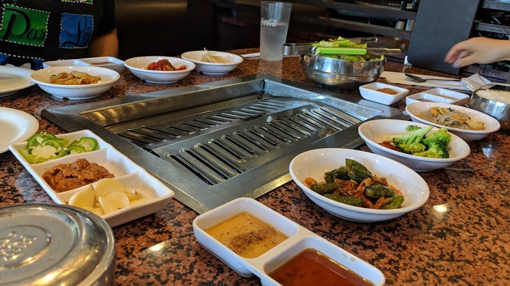 Blue Ginger Korean BBQ | restaurant | 14045 NE 20th St, Bellevue, WA 98007, USA | 4257461222 OR +1 425-746-1222