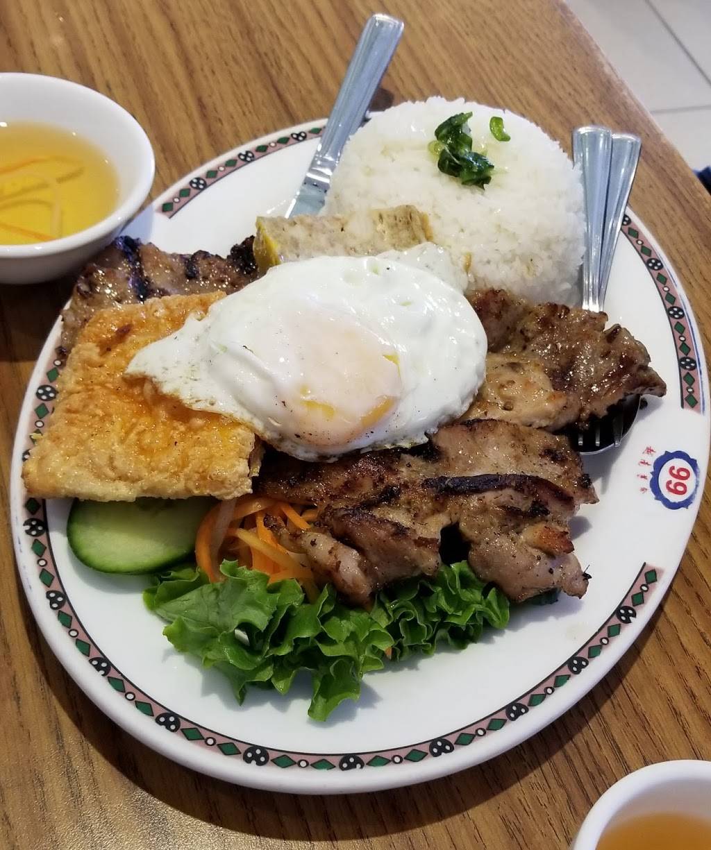 Pho-Com 99 | restaurant | 3100 Dixie Rd #4, Mississauga, ON L4Y 2A6, Canada | 9059498899 OR +1 905-949-8899