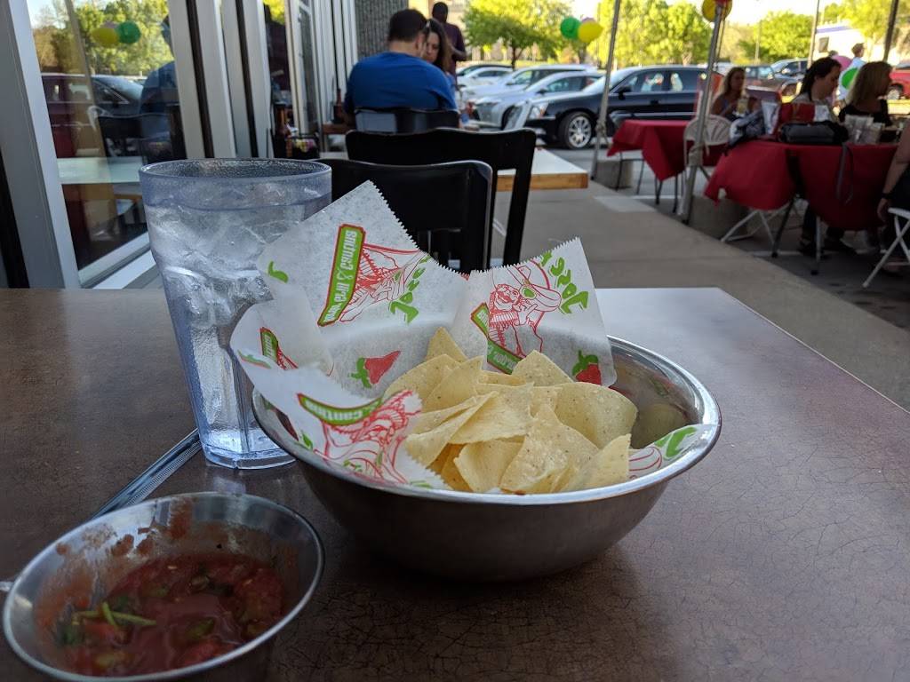 Jose Peppers Mexican Restaurant | restaurant | 16605 Midland Dr, Shawnee, KS 66217, USA | 9136311011 OR +1 913-631-1011