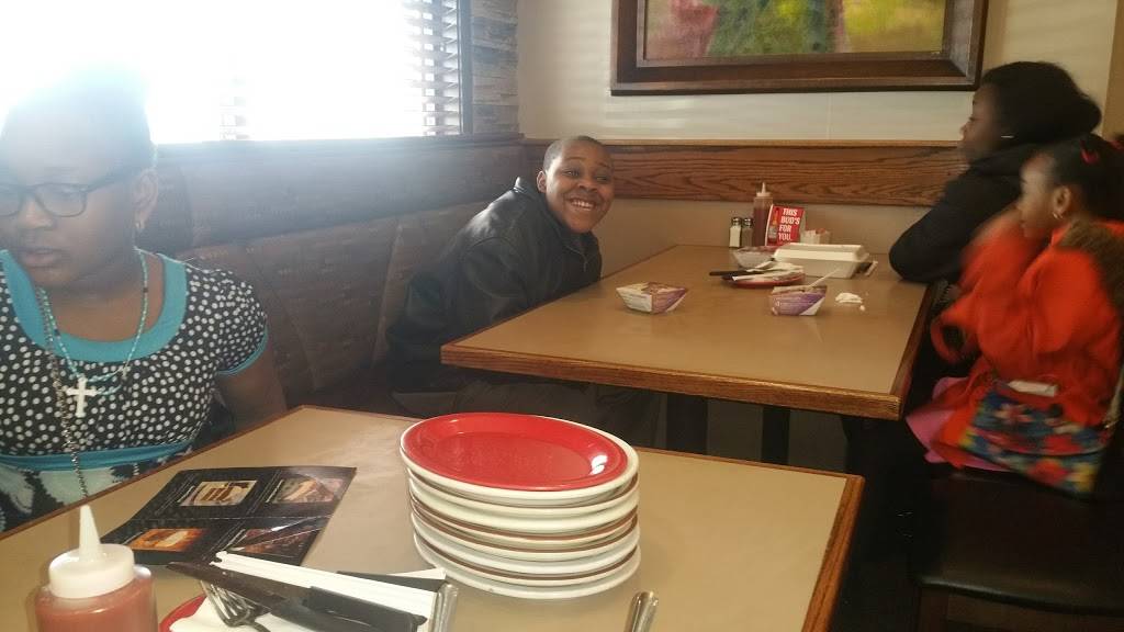 The BoneYard Bar-B-Q | restaurant | 7010 N Telegraph Rd, Dearborn Heights, MI 48127, USA | 3135610102 OR +1 313-561-0102