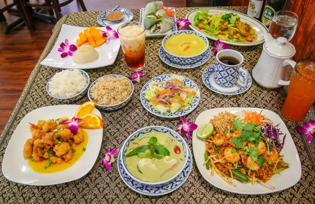 Thai House | Point Loma | restaurant | 3181 Cameron Park Dr, Cameron Park, CA 95682, USA | 5303508020 OR +1 530-350-8020