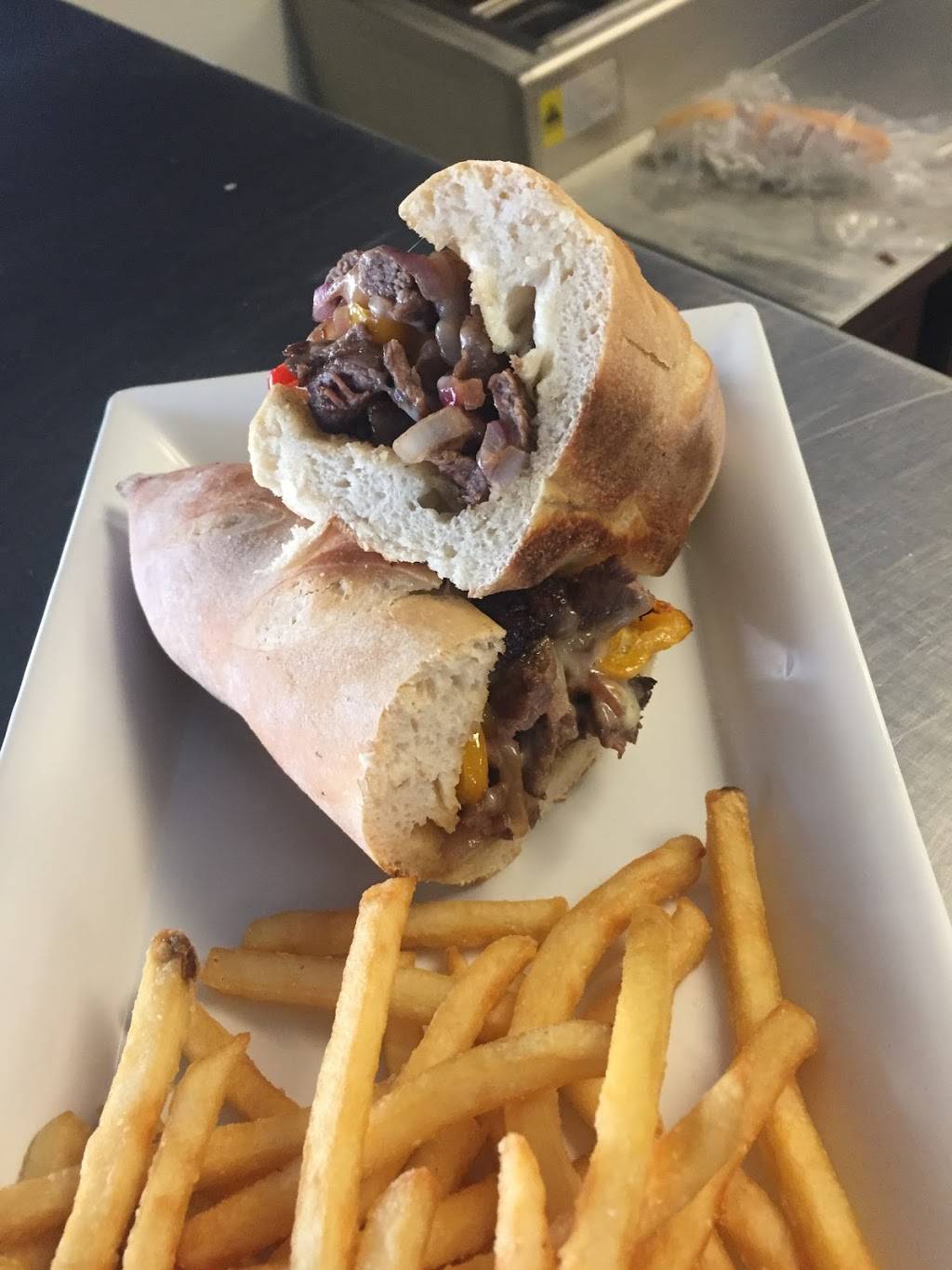 Georges Kitchen | cafe | 6102 N 16th St, Phoenix, AZ 85016, USA | 6024413030 OR +1 602-441-3030