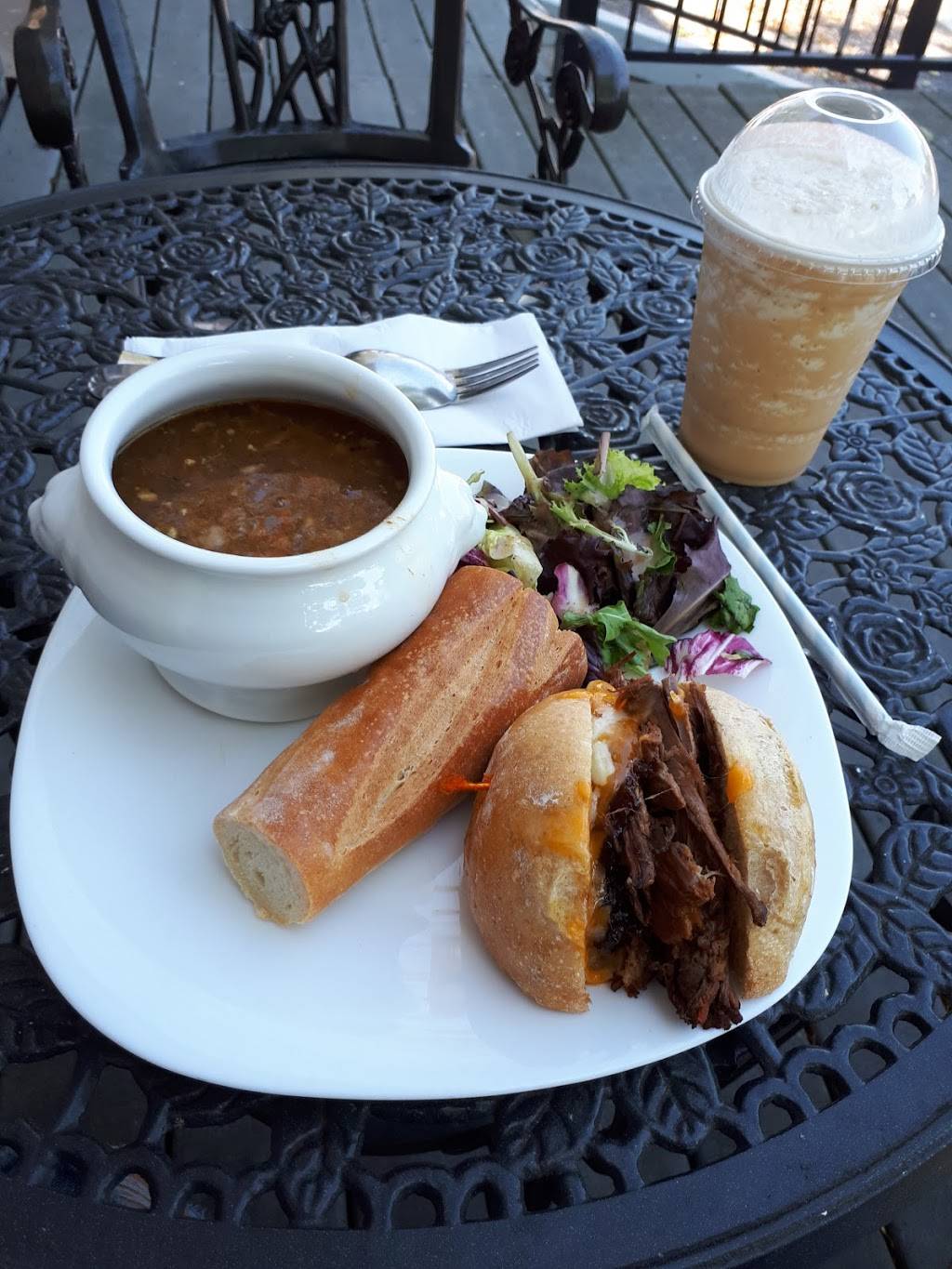 Urban Parisian Patisserie & Boulangerie | bakery | 401 Main St, Port Dover, ON N0A 1N0, Canada | 2262060066 OR +1 226-206-0066