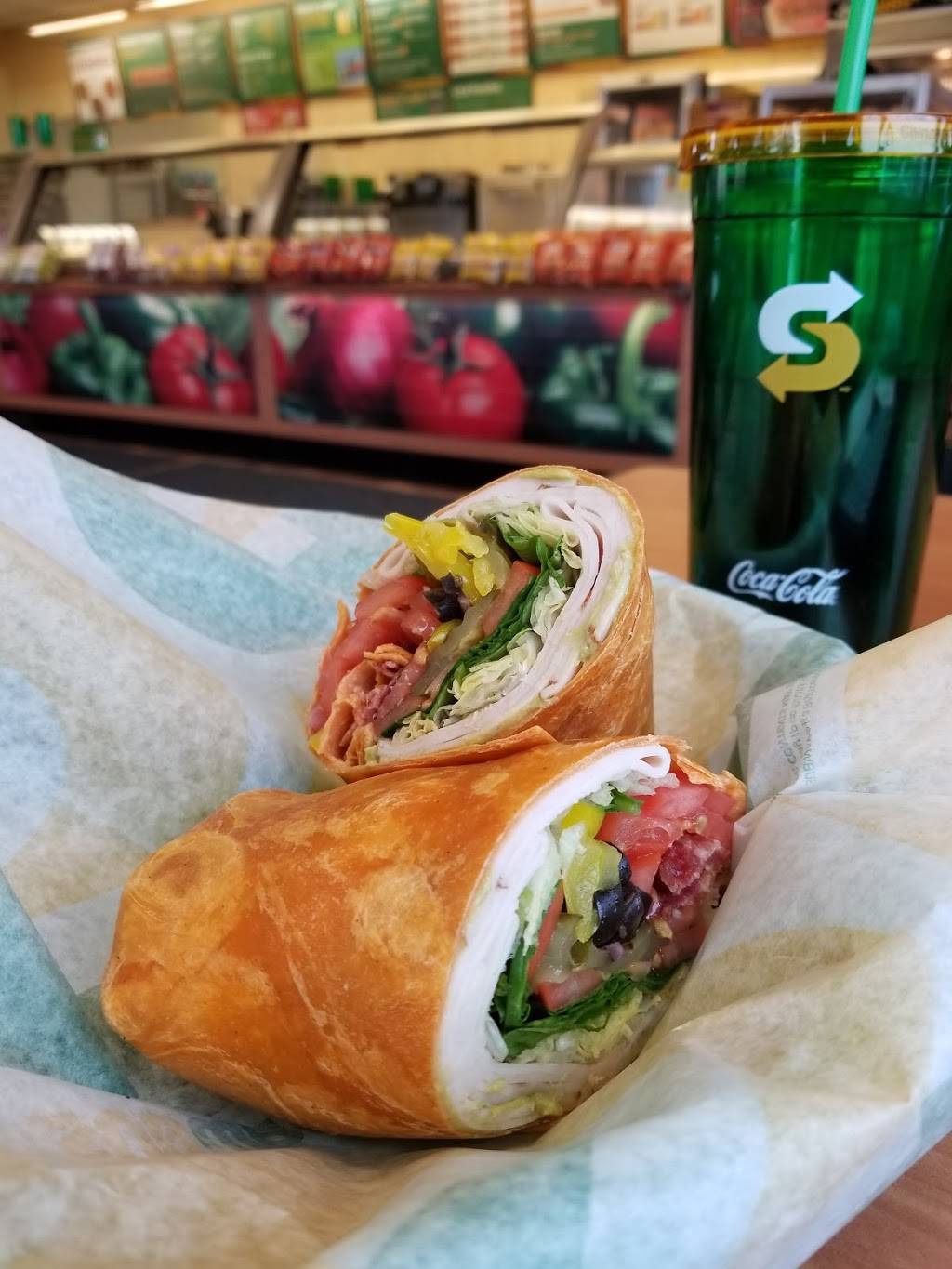 Subway | restaurant | 809 E Prairie St, Belle Plaine, MN 56011, USA | 9528732677 OR +1 952-873-2677