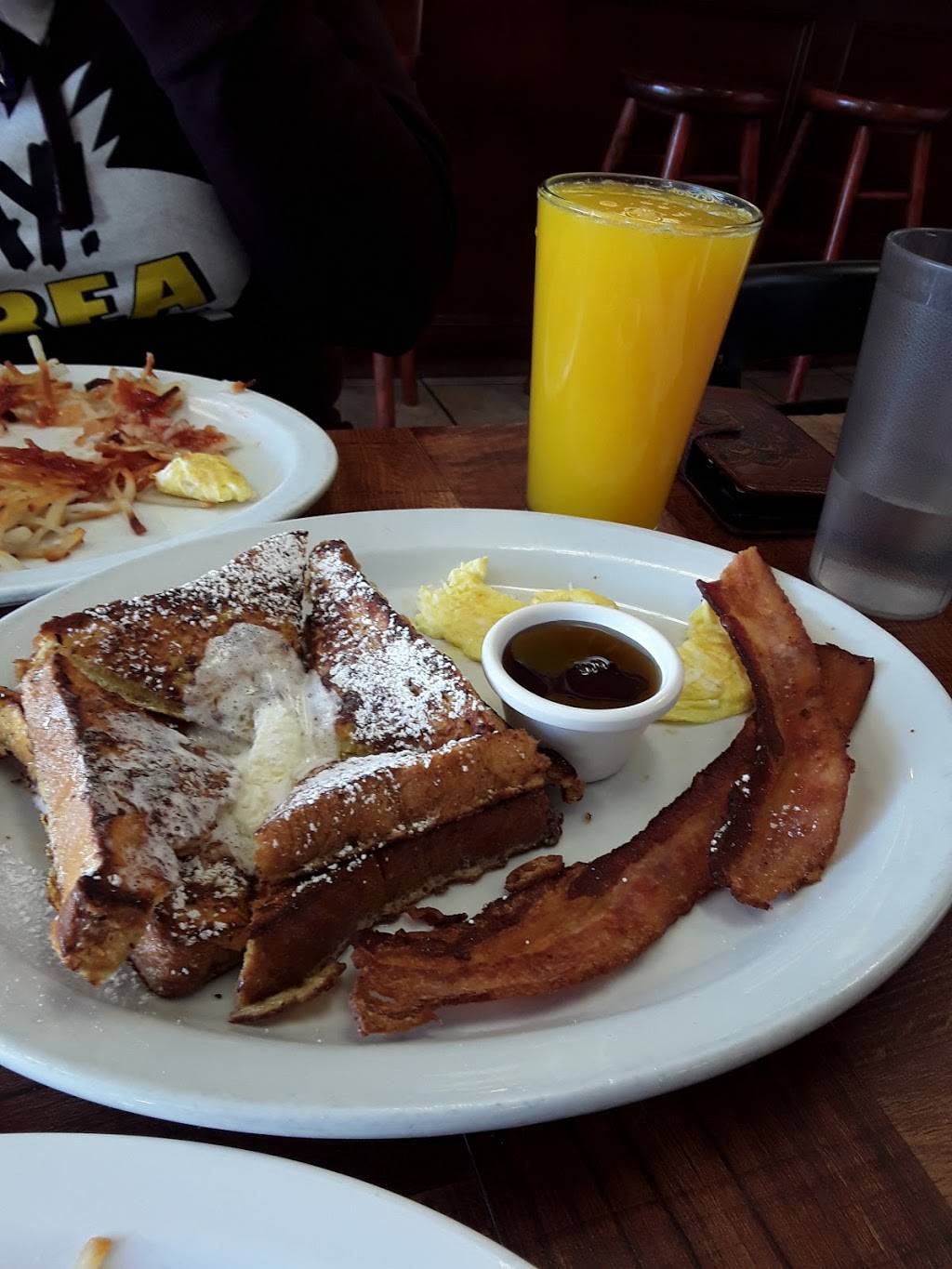 Emery Bay Cafe | cafe | 5857 Christie Ave, Emeryville, CA 94608, USA | 5106529269 OR +1 510-652-9269