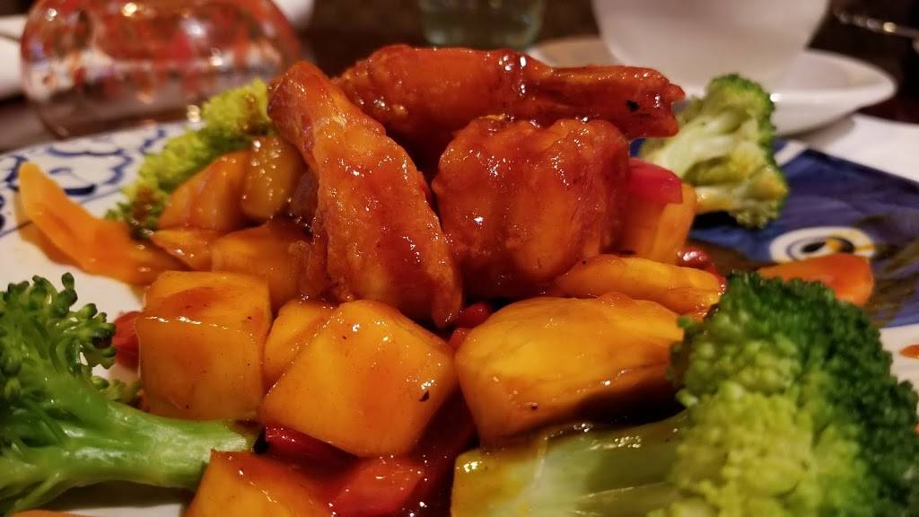 Simply Thai | restaurant | 4639 N Shallowford Rd, Atlanta, GA 30338, USA | 7704589977 OR +1 770-458-9977